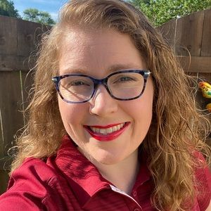 Meet your Posher, Stella